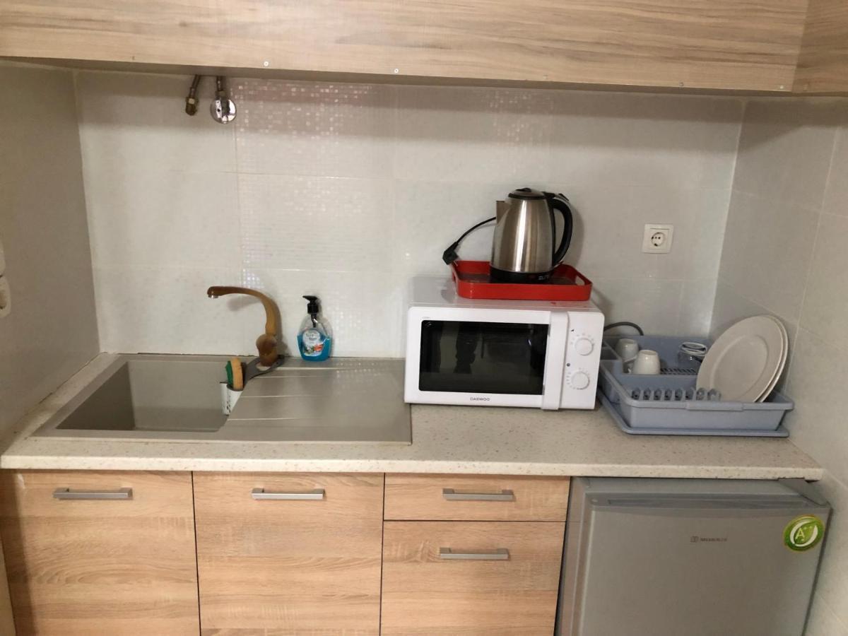 Nikolakakis Rooms Lavrio 외부 사진
