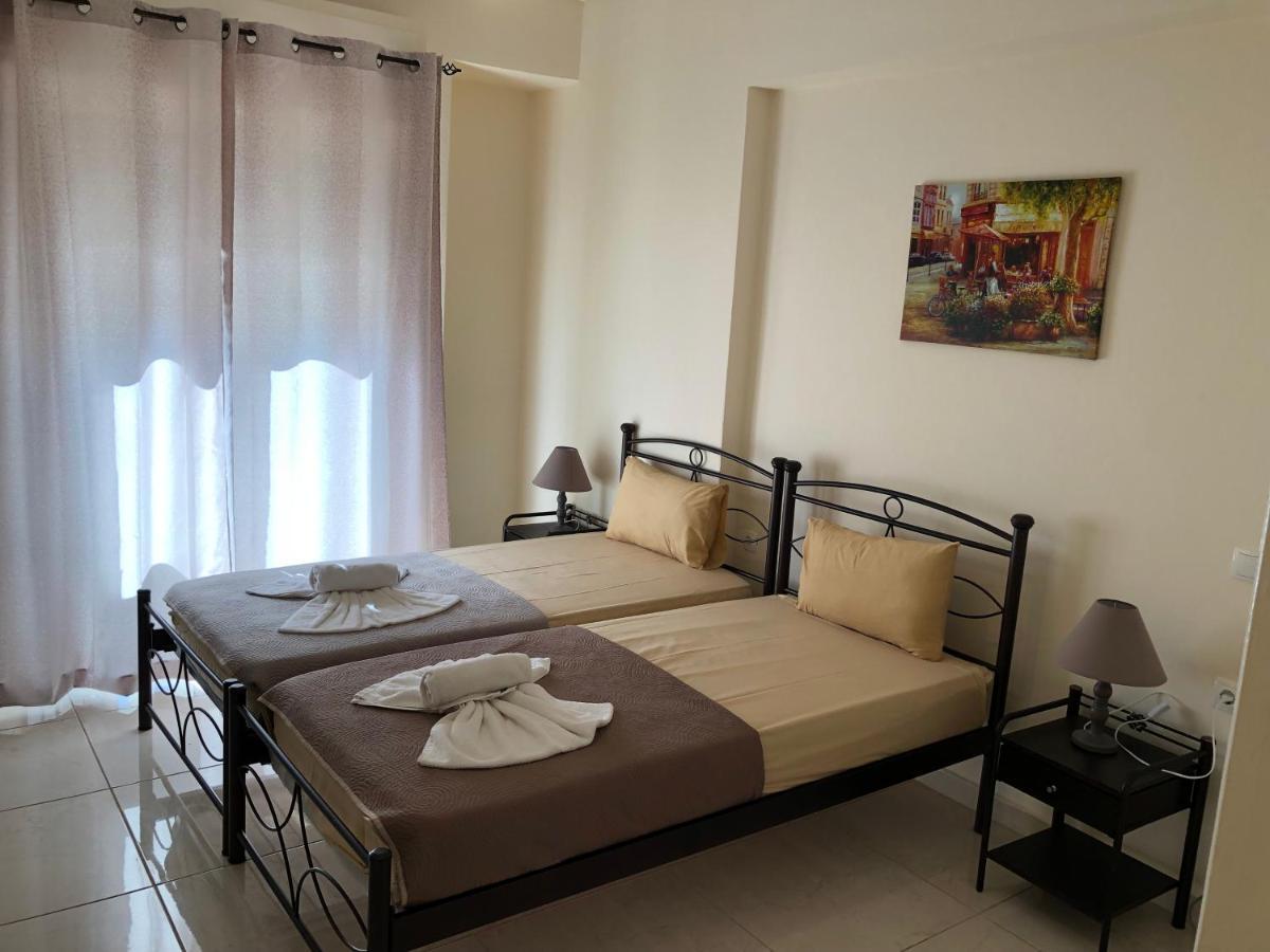 Nikolakakis Rooms Lavrio 외부 사진