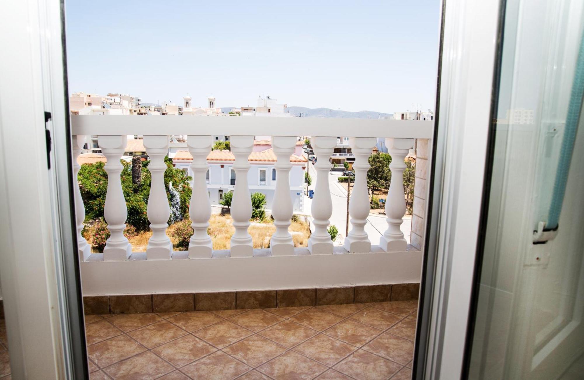 Nikolakakis Rooms Lavrio 객실 사진