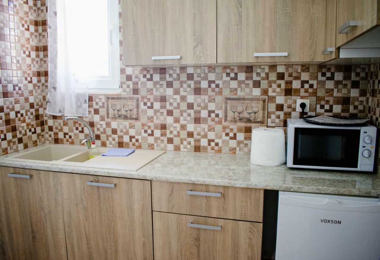 Nikolakakis Rooms Lavrio 외부 사진